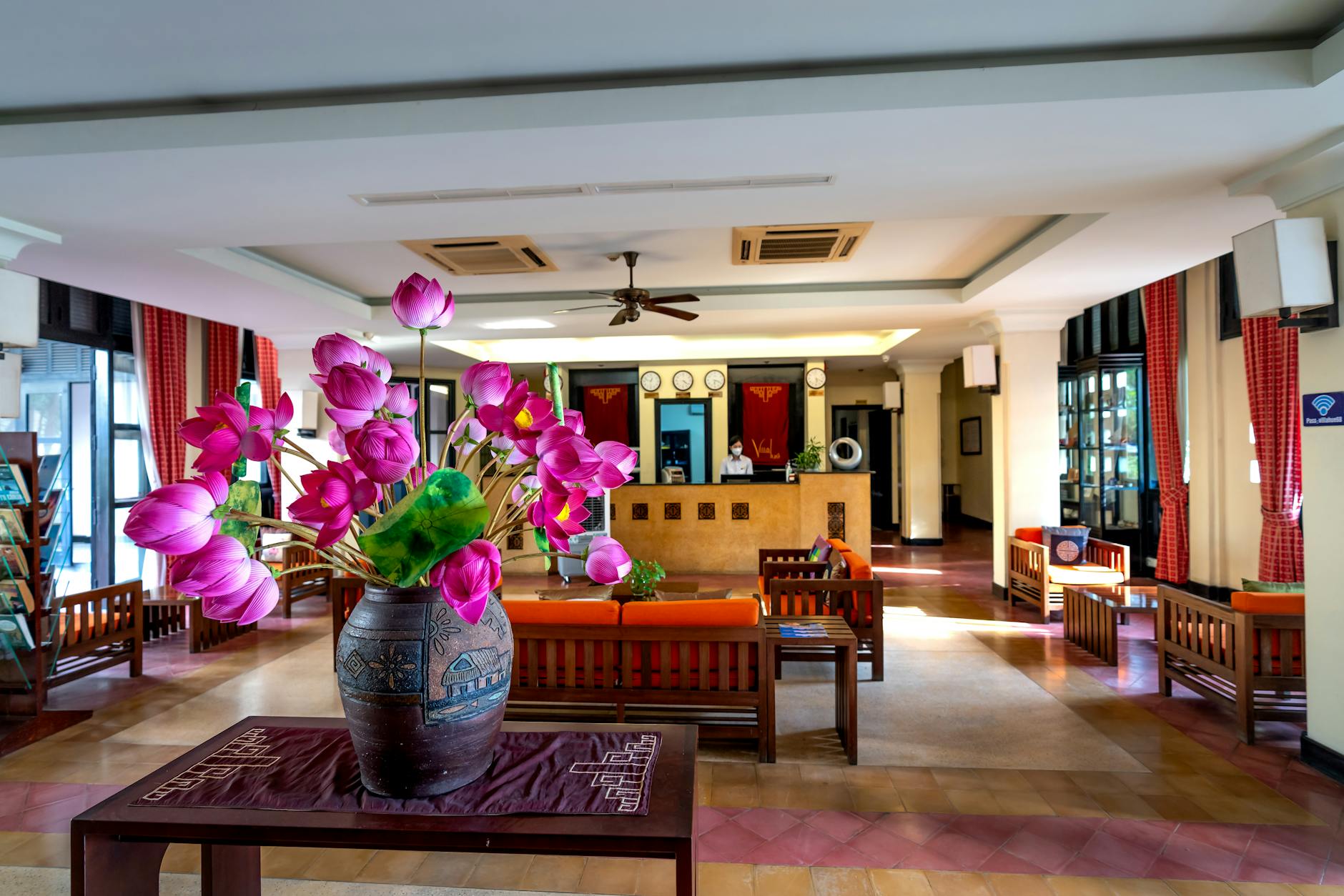 Booking accommodation in Geneva — hotels, hostels, and apartments