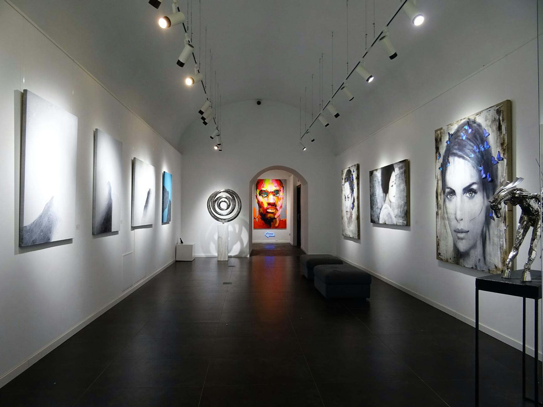 MAMCO contemporary art museum in Geneva — modern art exhibitions