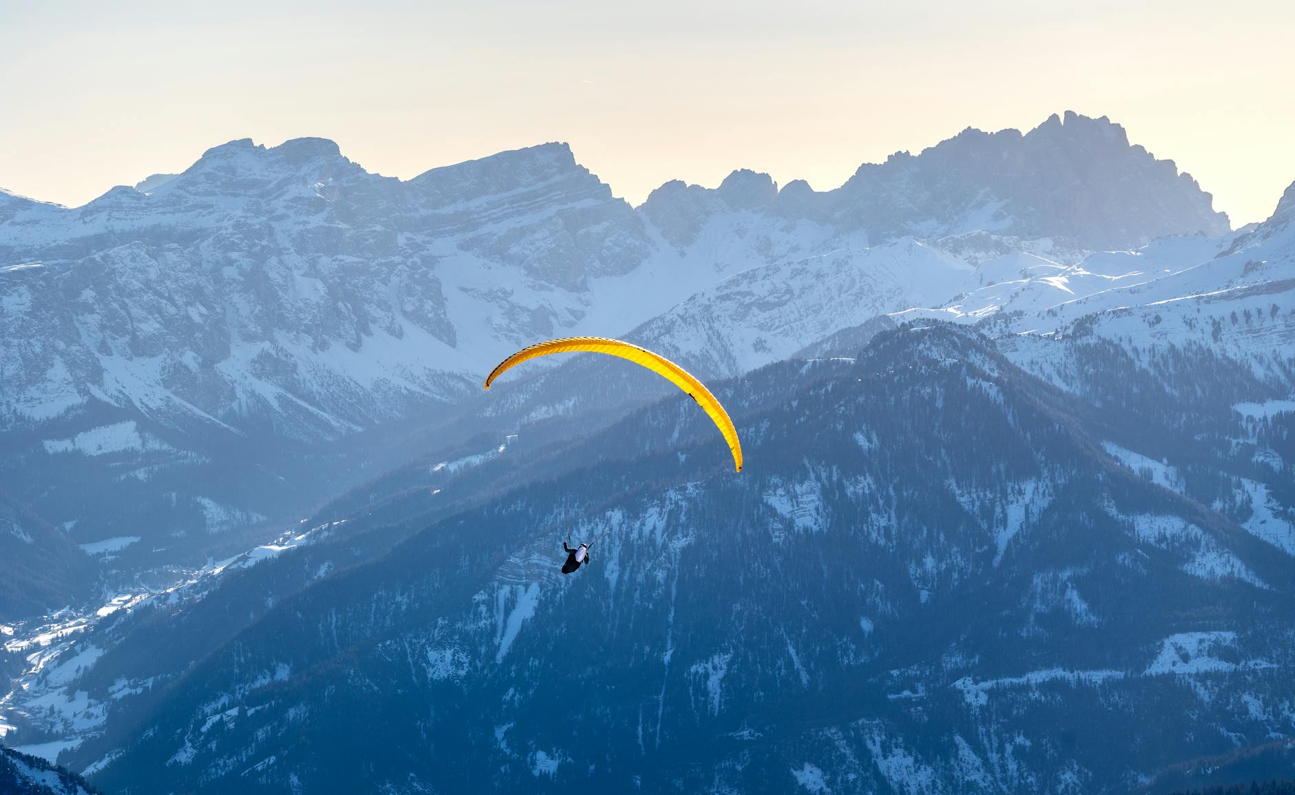 Paragliding from Mont Salève with views over Geneva