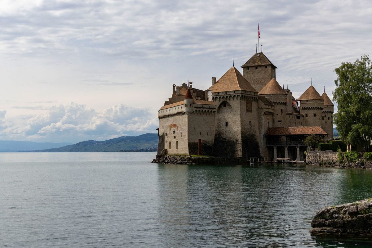 Chateau de Chillon castle on Lake Geneva, a popular family day trip from Geneva