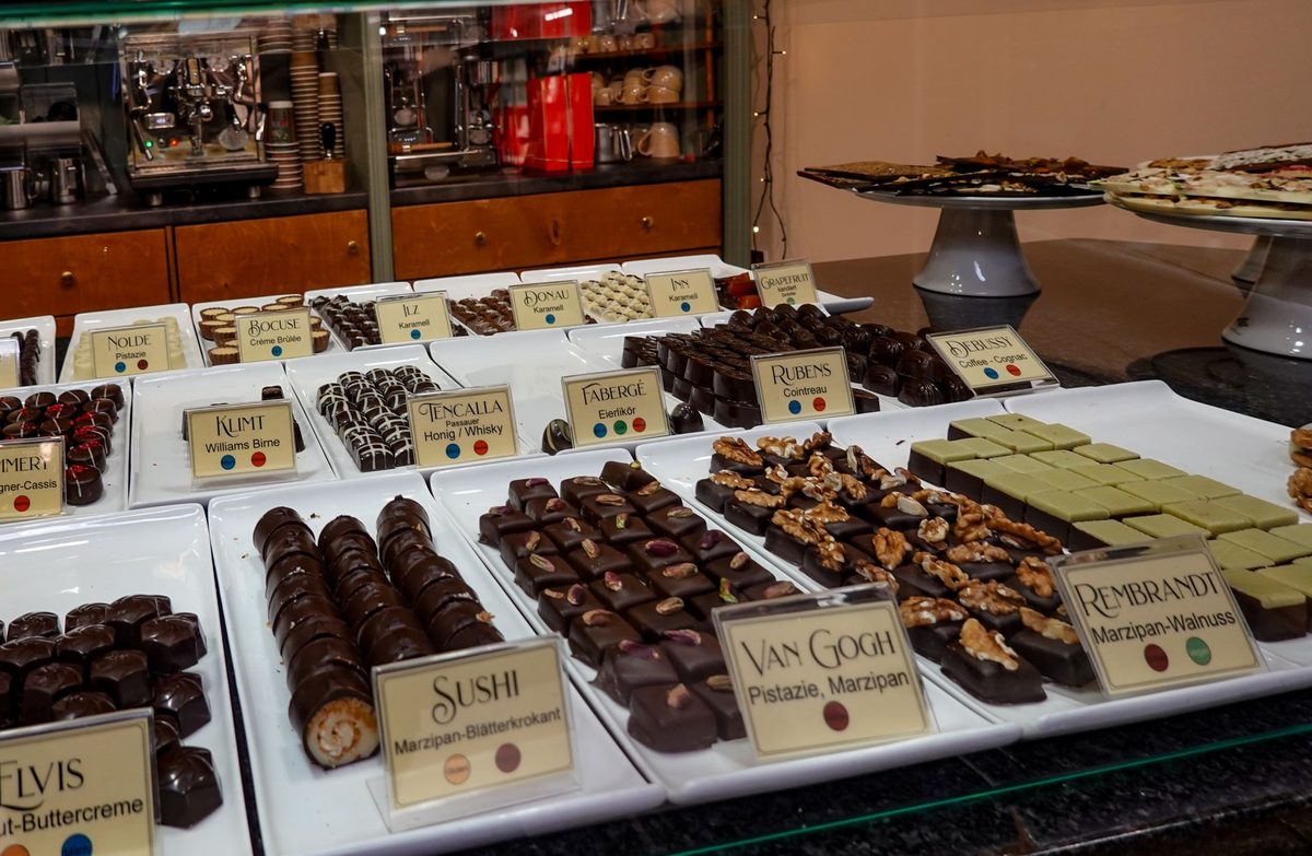 Colourful artisan pralines from a Geneva contemporary chocolatier