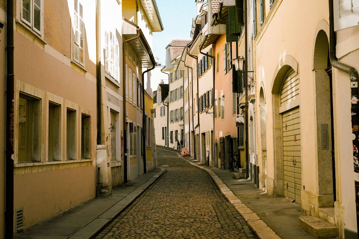 Cobbled lanes in Geneva Old Town near the historic fondue restaurants