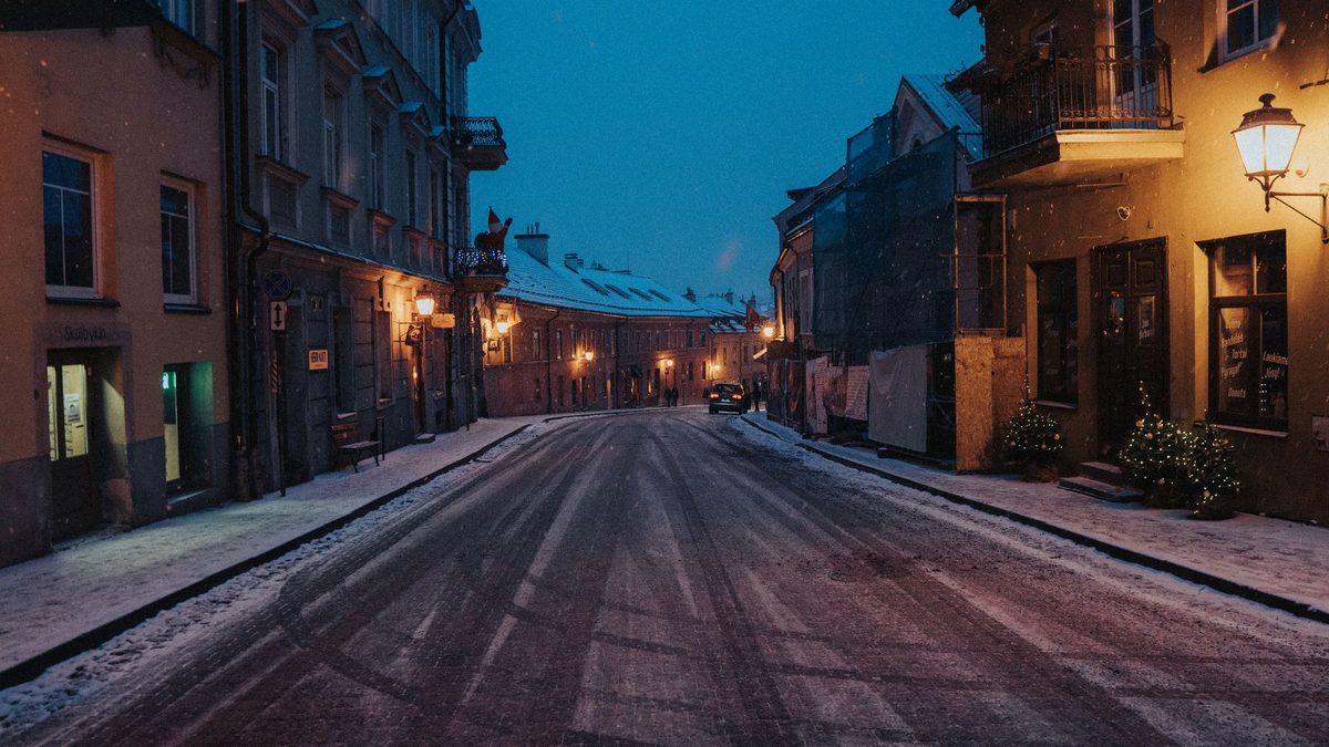Geneva's Old Town cobbled streets at night during the festive season