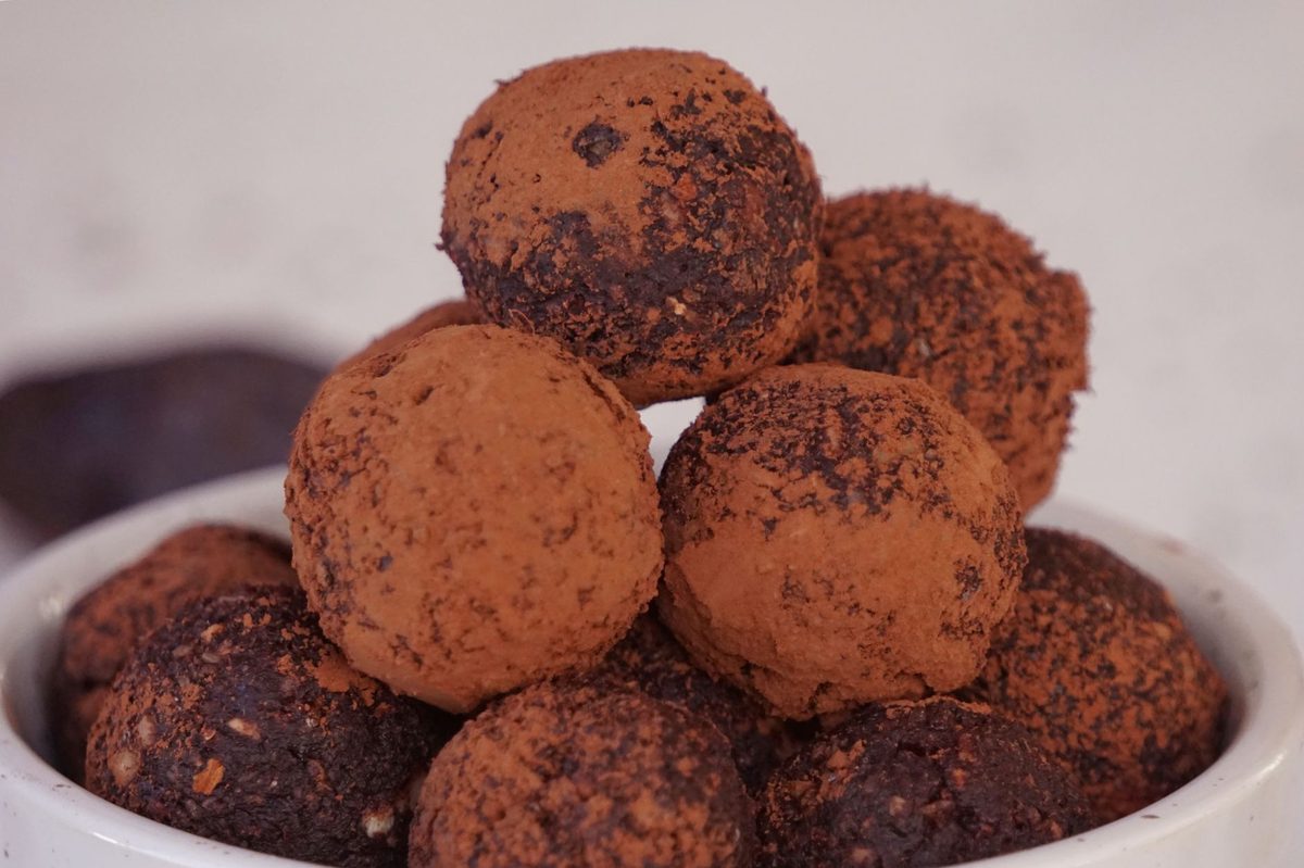 Cocoa-dusted ganache truffles like the Pave de Geneve
