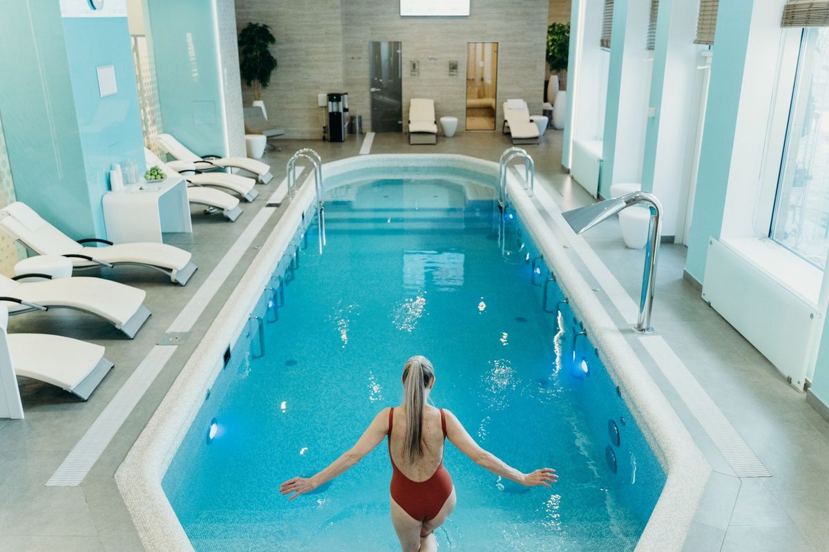 Spa pool at a Geneva luxury hotel wellness centre