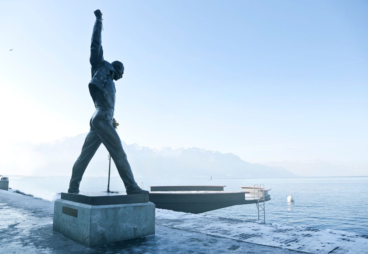 Cold-water swimmers at the Bains des Paquis pier on Lake Geneva in winter