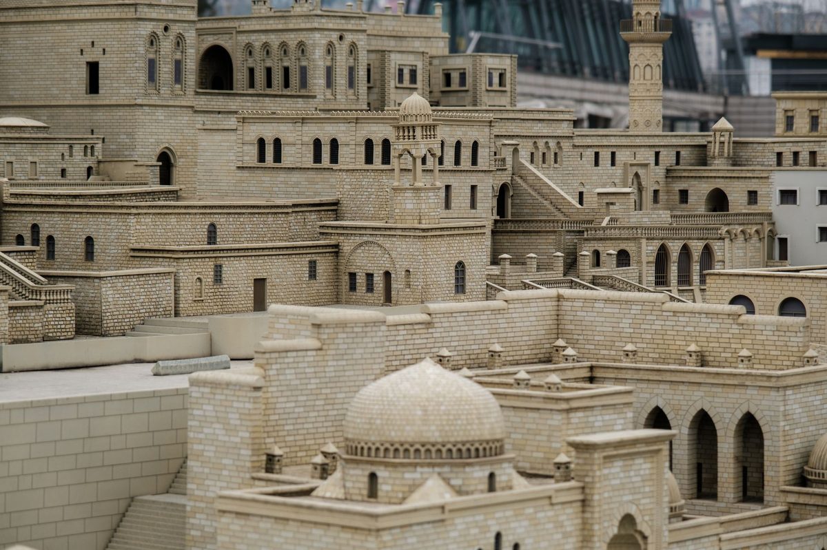 A detailed scale model of a historic city, like the Magnin model at Maison Tavel